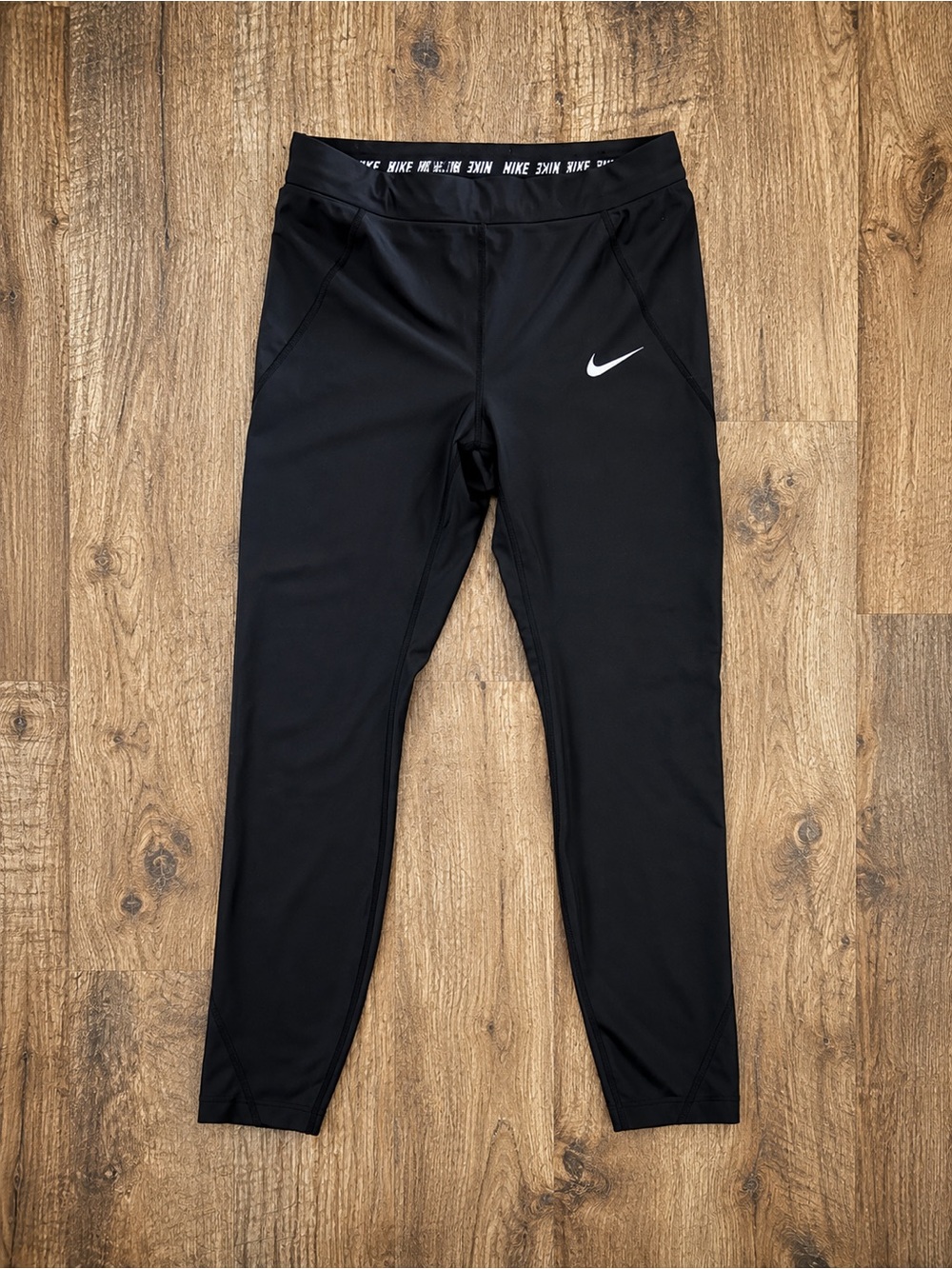 Nike Women’s Size Large Dri-FIT Athletic Leggings